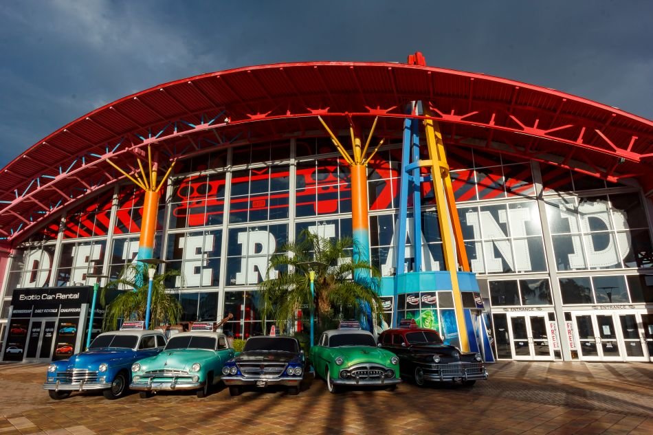 Exteriores del Dezerland Park