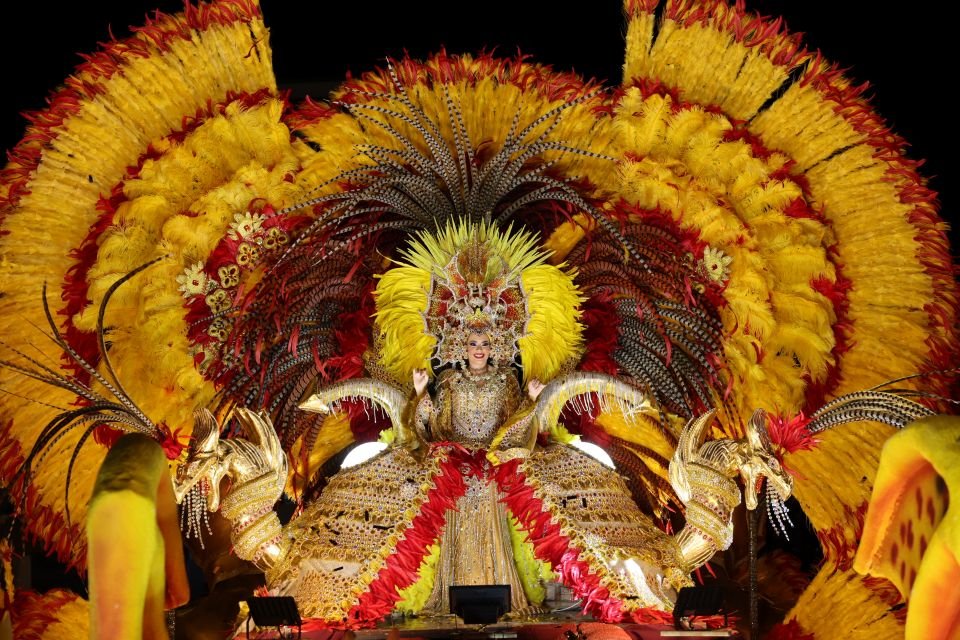 Reina de Carnaval Carro Alegórico