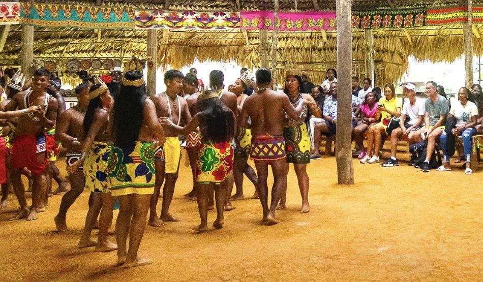 Habitantes del rio Tribu emberas