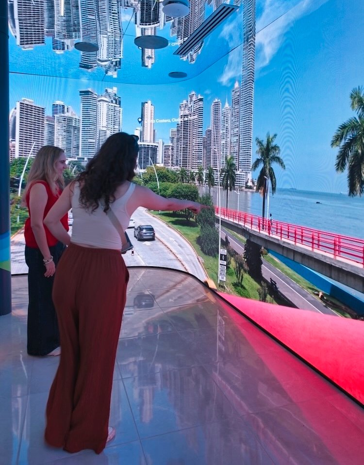 Sala Panamá 3