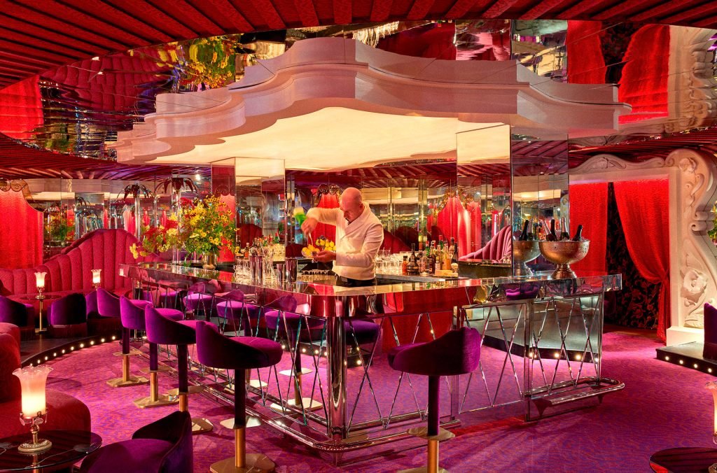 Tragos en Bloom's, en el Hotel Ulysses