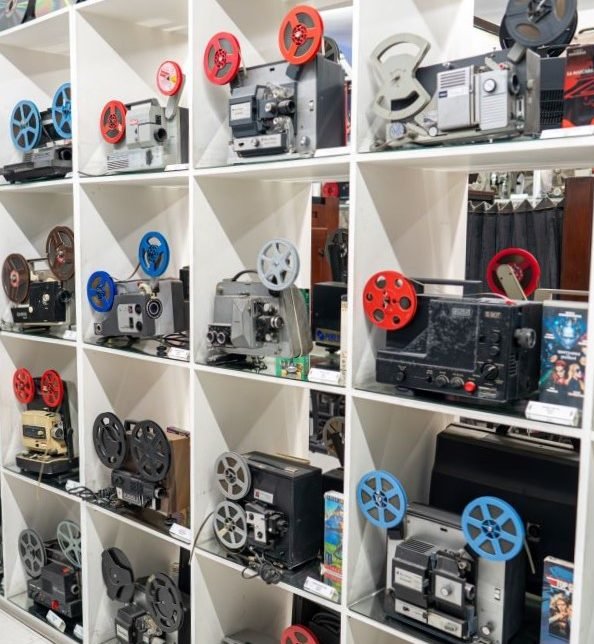 Colección de cámaras del museo Caliwood.