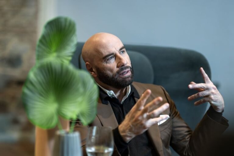 John_Travolta_Interview