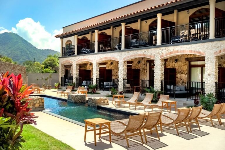 Piscina del Hotel La Compañía El Valle
