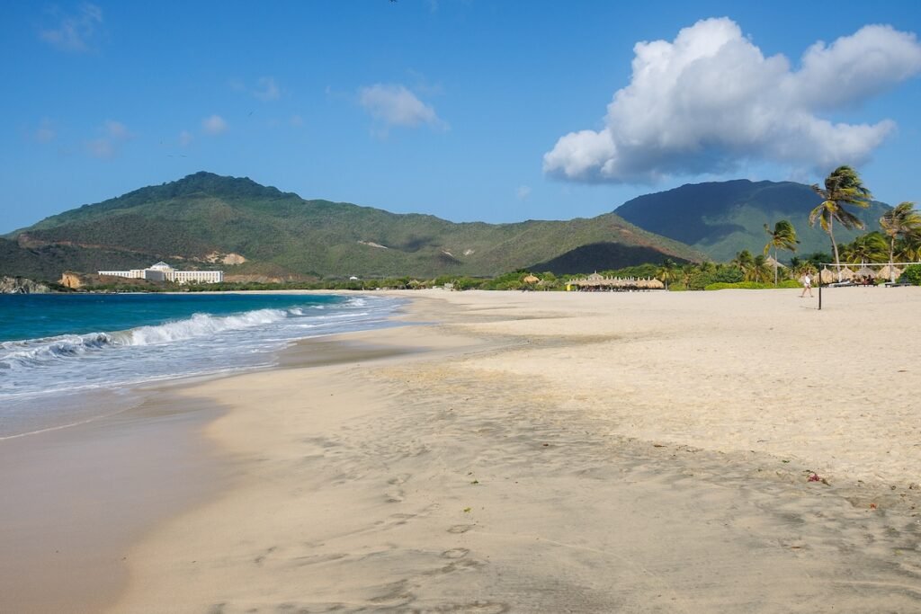 Sunsol Ecoland, Playa Puerto Cruz